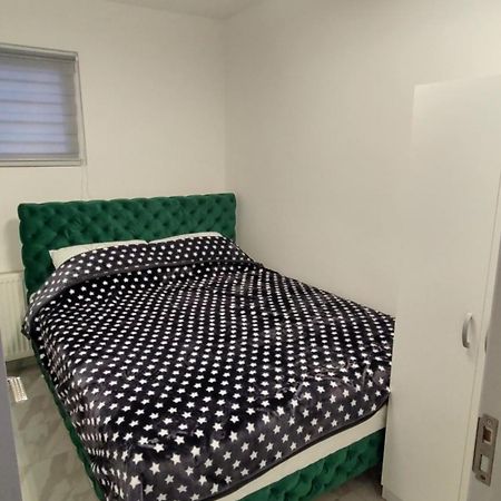 Apartman Big 2 Novi Sad Esterno foto