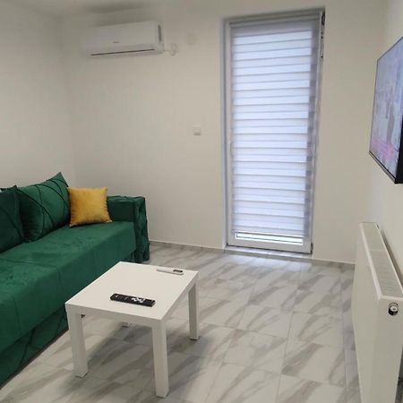 Apartman Big 2 Novi Sad Esterno foto