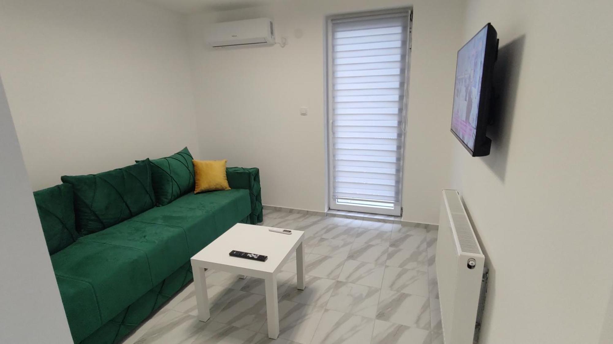 Apartman Big 2 Novi Sad Esterno foto